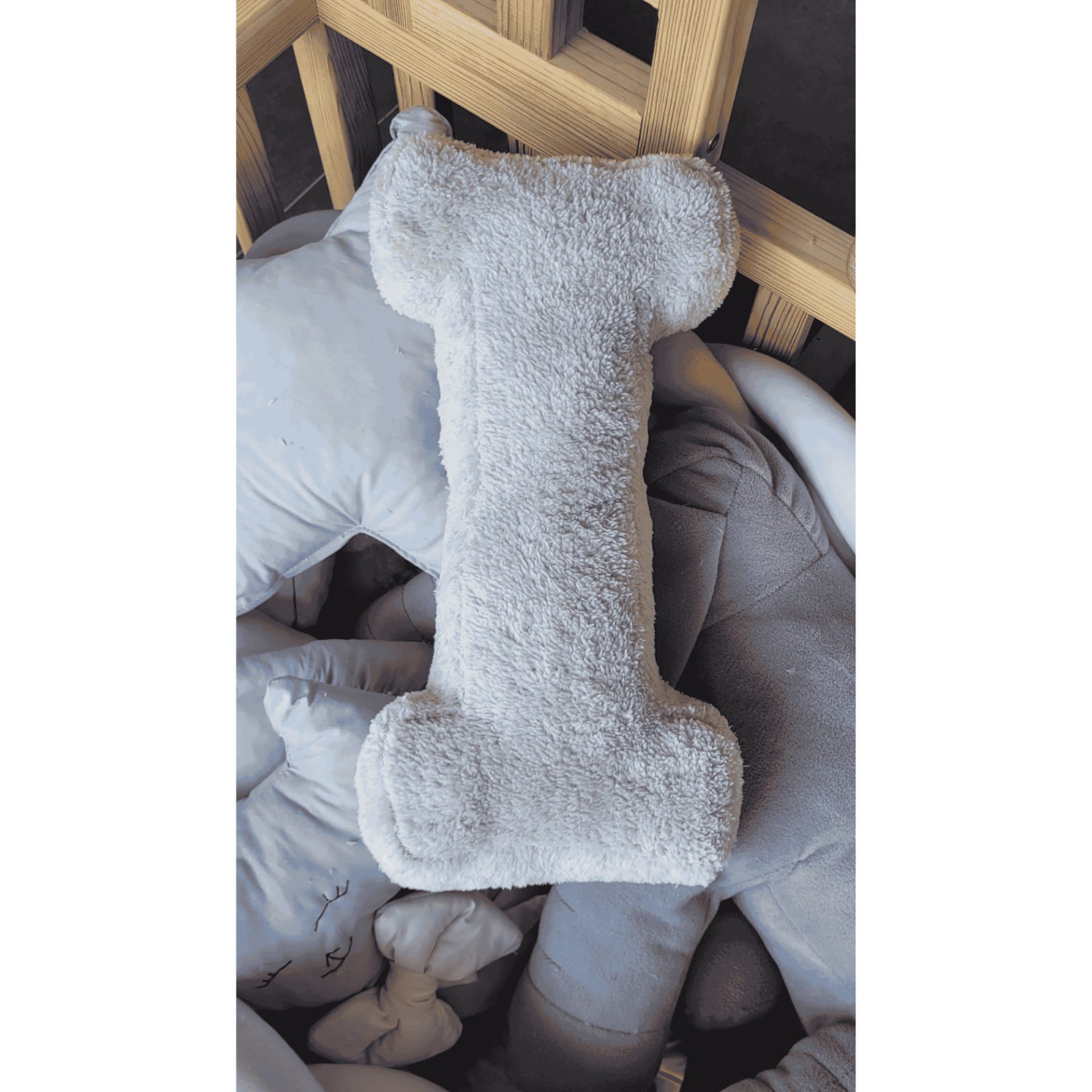 Litera, I Harfi, Yastık, Kırlent, Elyaf Dolgulu, Welsoft Kumaş, 40 Cm